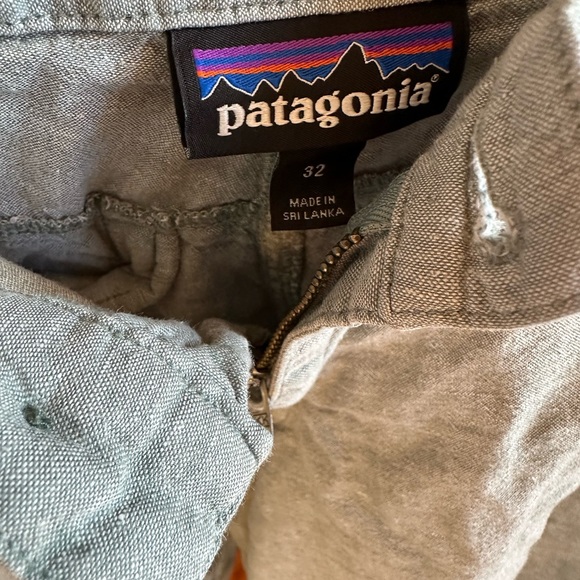 Mens Patagonia shirts size 32 - Picture 2 of 4